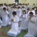 Tu sinh cầu nguyện
